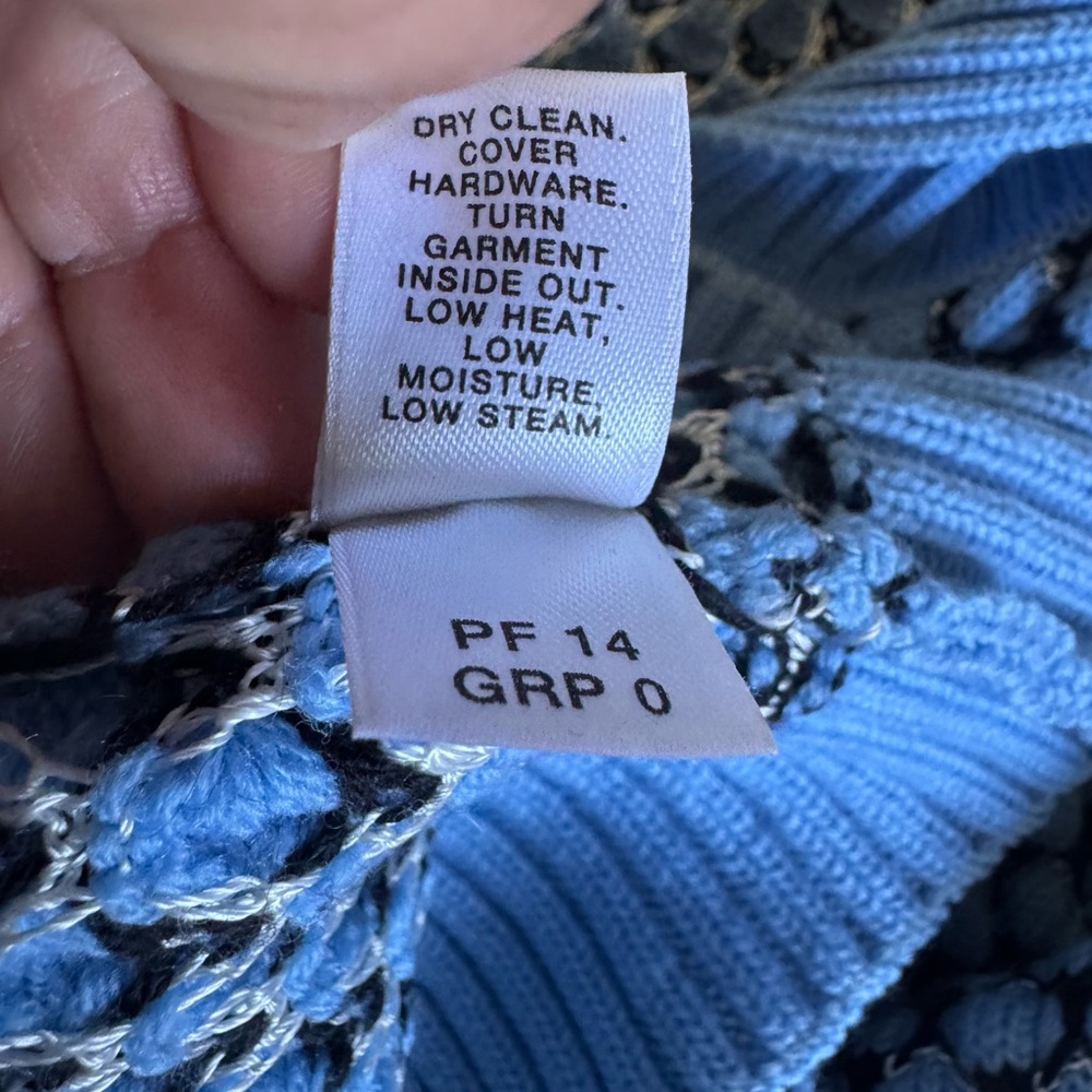 St.John jacket - Picture 5 of 10